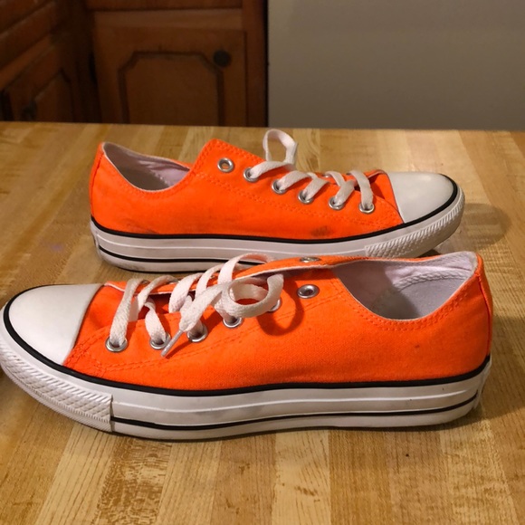 Converse - Picture 4 of 4